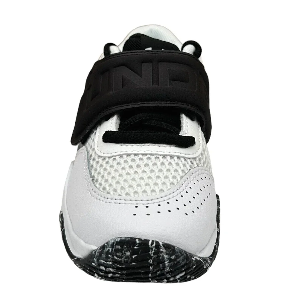Under Armour Lockdown Youth‎ Boy's Leather Basketball Shoes Size 3Y White/Black